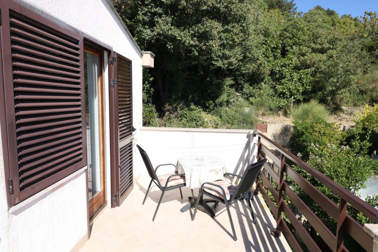 Double Rooms Jasna With Sea View Baska  Luaran gambar