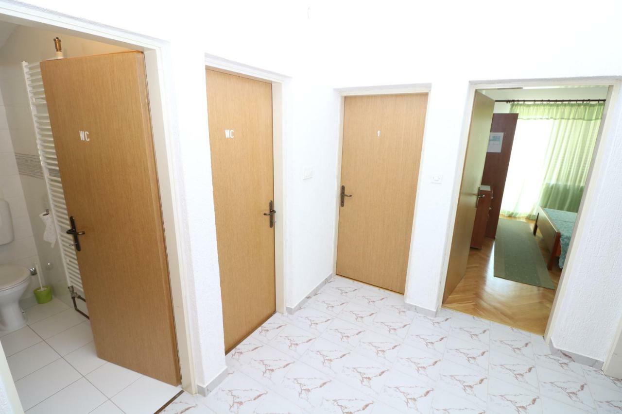 Double Rooms Jasna With Sea View Baska  Luaran gambar