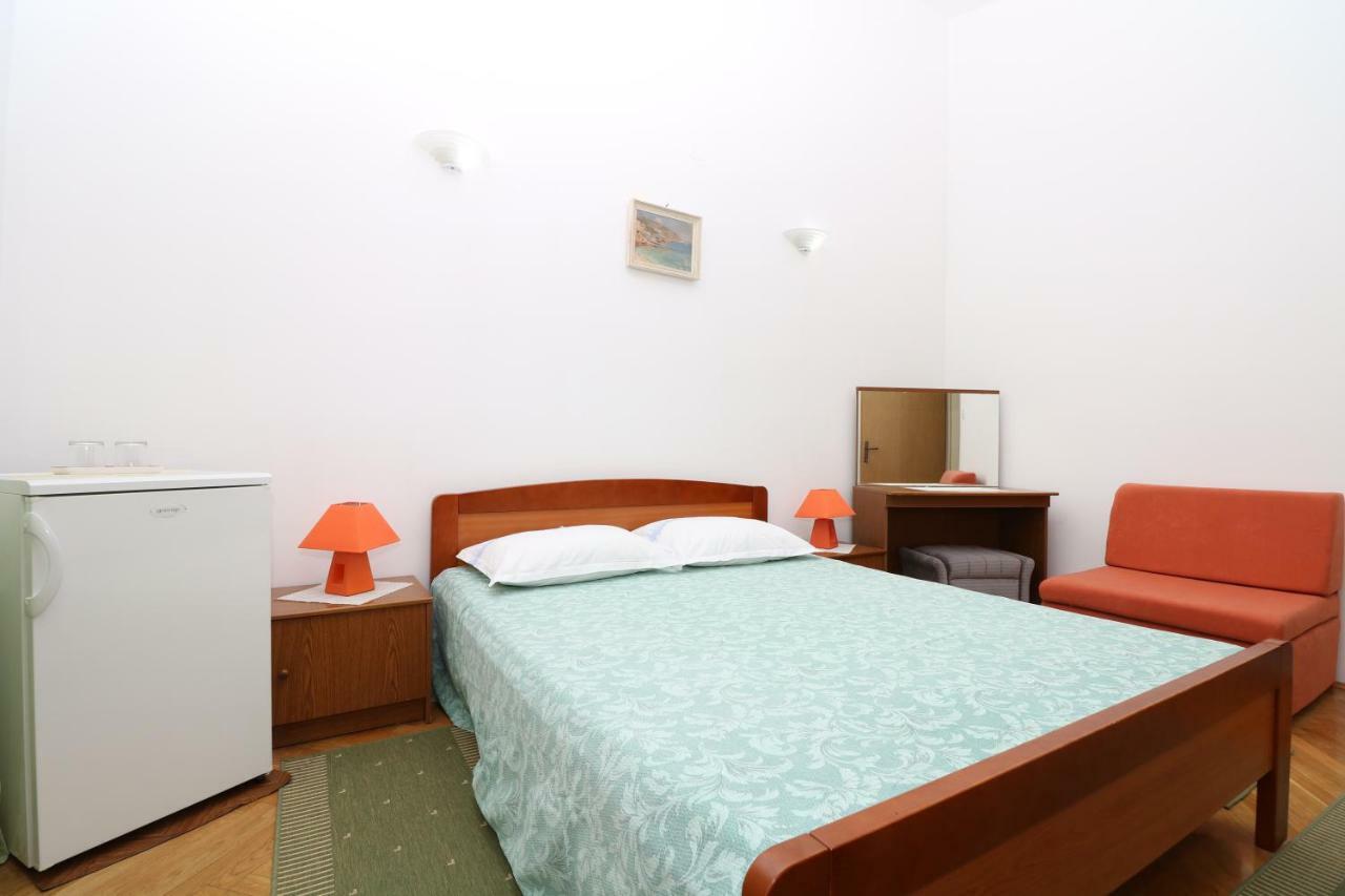Double Rooms Jasna With Sea View Baska  Luaran gambar