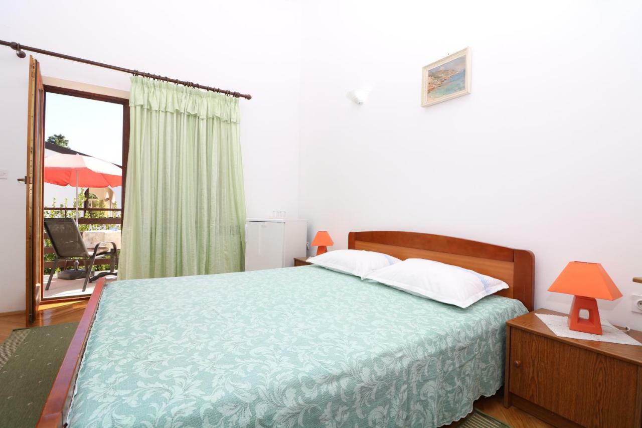 Double Rooms Jasna With Sea View Baska  Luaran gambar